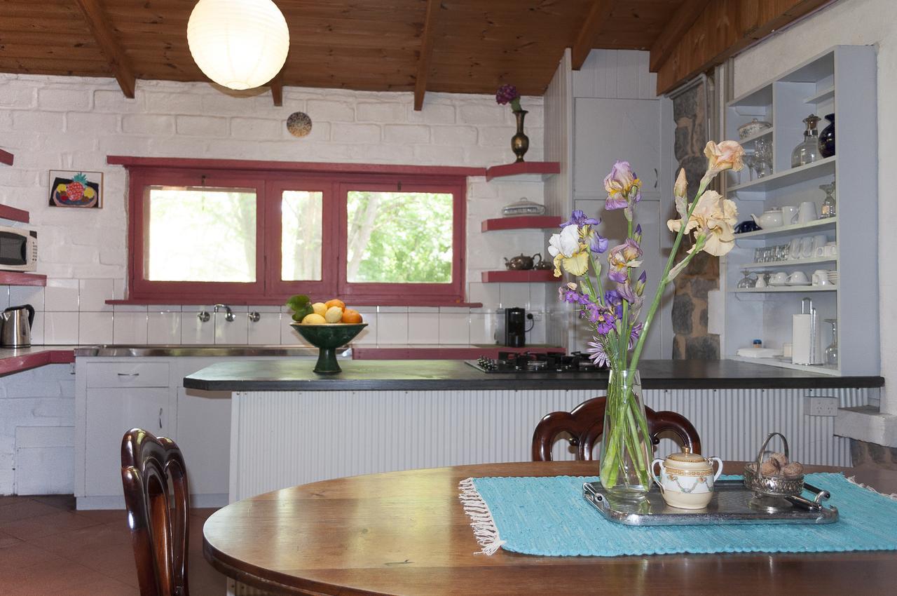 Trevalia Accommodation Penwortham Екстериор снимка